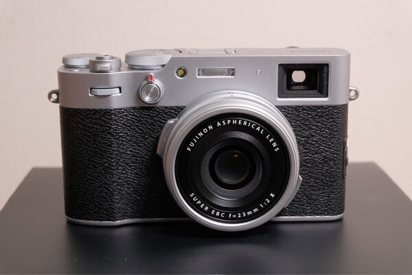 超美品 富士フイルム FUJIFILM X100V