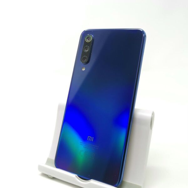 Xiaomi Mi 9 の小型版で珍しい Mi 9 SE にこれまたレアなストレージ128GB