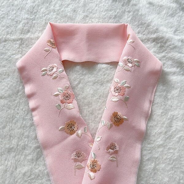 新品 刺繍半襟 半衿 半襟 振袖 袴 訪問着 卒業式 着物 きもの