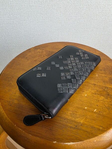 BOTTEGAVENETA ボッテガヴェネタ 長財布 ブラック イントレチャート コンビ ラウンドファスナージップ