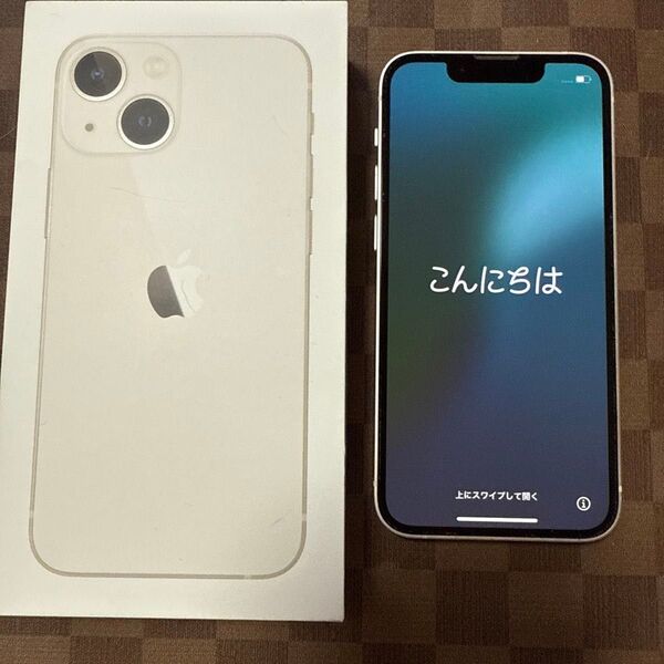 Apple iPhone13 256GB本体スターライト