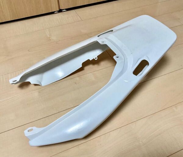 【新品/即発送】未塗装 CB400SF リアカウル NC42 Revo NC39 スペック3 バリオス シートカウル テールカウル