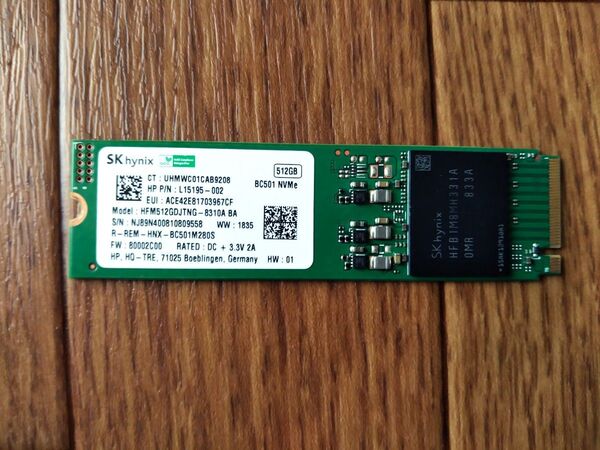 SK hynix 512GB NVMe SSD HFM512GDJTNG-8310A