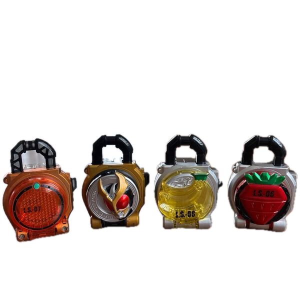 仮面ライダー鎧武 ロックシード 4個セット まとめ売り