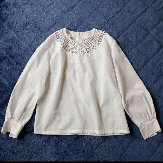 美品 昭和レトロ ブラウス レース つまみ細工 エンブロイダリー 花柄 フォーマル 衣装 社交ダンス 後ろボタン テイジン