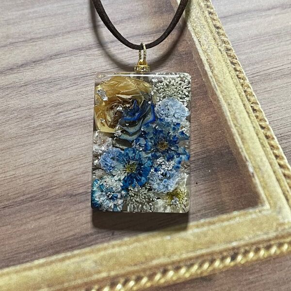 ネックレス ペンダント 長方形 blue ハンドメイド レジン