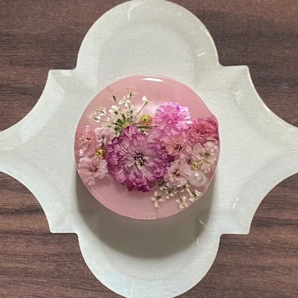 may-57 ハンドメイド レジン ヘアゴム ブローチ ポニーフック キーホルダー