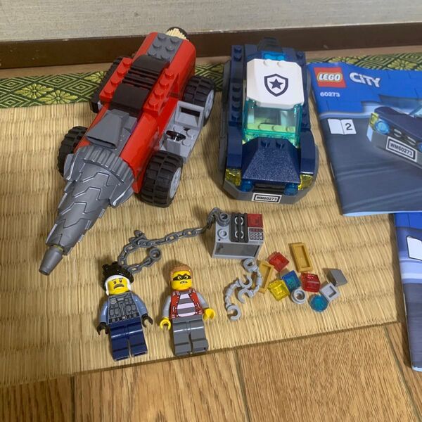 レゴ LEGO CITY エリートポリス ドリルカーチェイス 60273 現状品