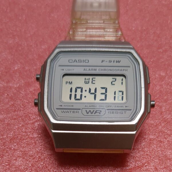 CASIO F-91W ホワイトクリア