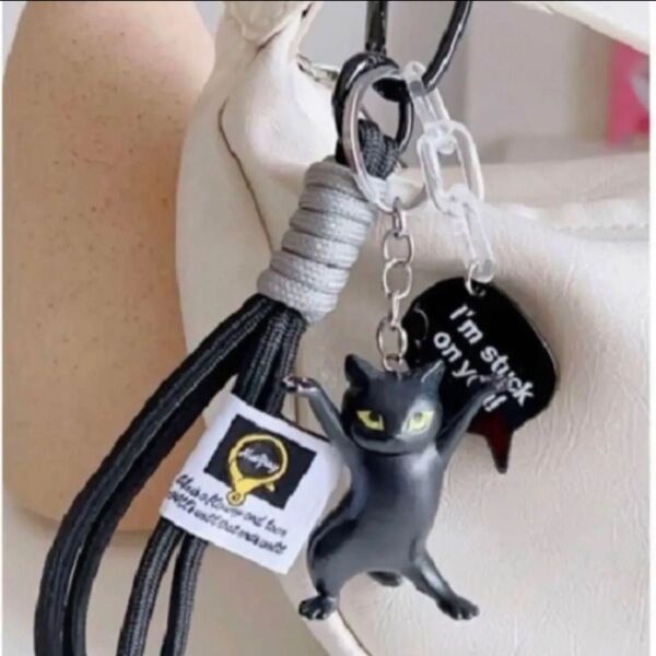 新品 ダンスネコ★黒猫 じゃらじゃらキーホルダー ロープチャーム ねこのペンおき