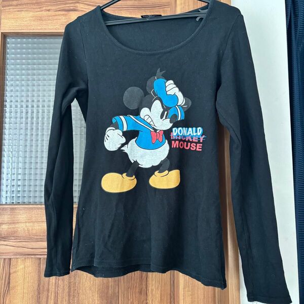 ドナルド ミッキーマウス ディズニー24 黒 長袖 Tシャツ ディズニーランド フリーサイズ