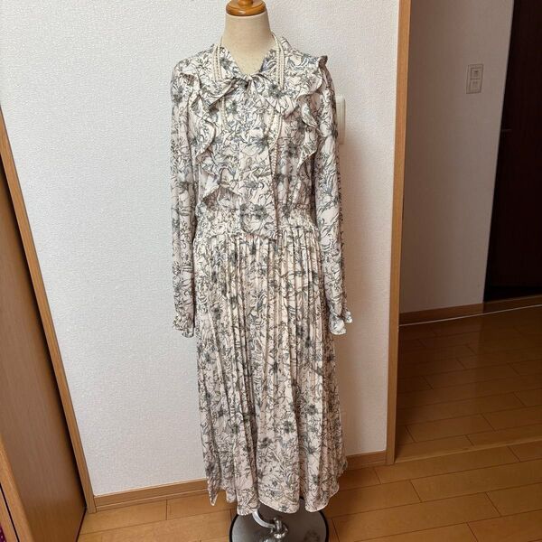 花柄 ボウタイ フリル シフォン ワンピース M