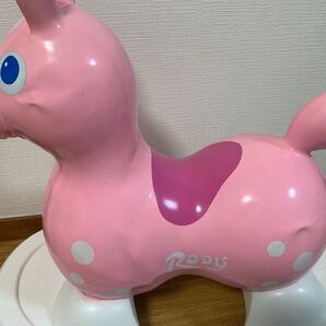 ロディ RODY 台座付き ピンク