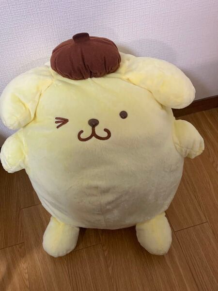 ポムポムプリン超BIGぬいぐるみウインク 圧縮して郵送させて頂きます。