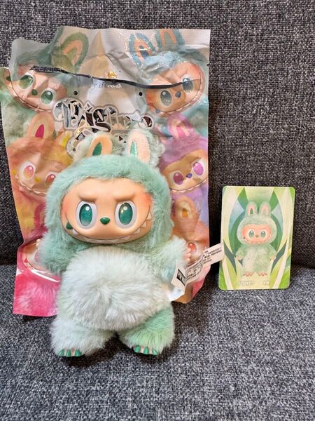 POPMART ラブブ SERENITY