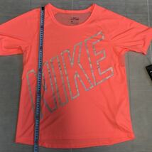 送料無料 新品 NIKE ナイキ ウィメンズ DRI-FIT マイラー 半袖Tシャツ L_画像3