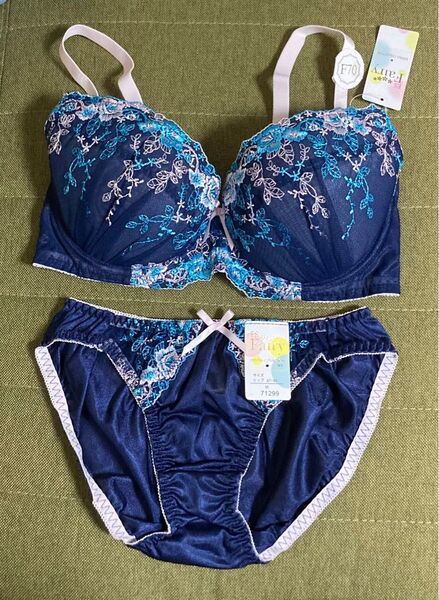 Fairyブラジャー&ショーツセット F70/M ネイビー 新品未使用