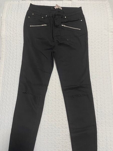 Forever21 ブラックデニム スキニー ダメージ加工 ジーンズ