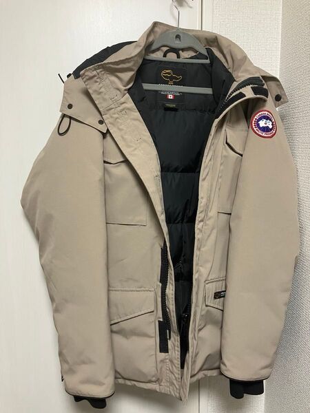 CANADA GOOSE ダウンジャケット ベージュ Sサイズ