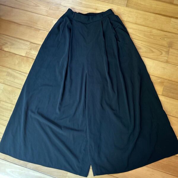 GU ワイドパンツ サイズS ウエストゴム