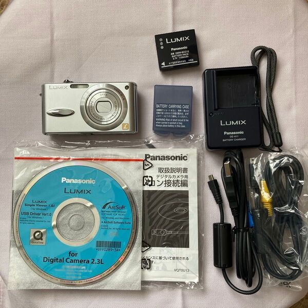 Panasonic デジタルカメラ LUMIX DMC-FX8 -Sシルバー
