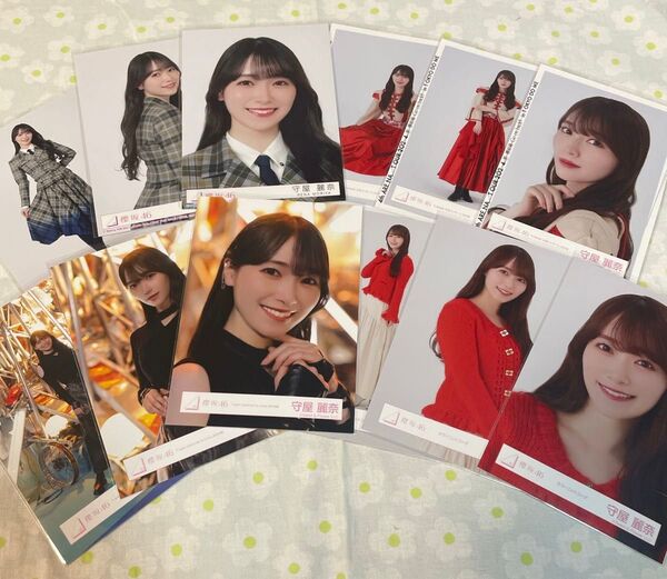 守屋麗奈 生写真 セミコンプ 櫻坂46 ヨリ小林由依卒業コンサート 赤衣装 カラーニットコーデ iwtc 制服 ヨリ チュウ
