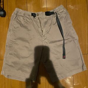 美品 グラミチ gramicci ハーフパンツ カーキ