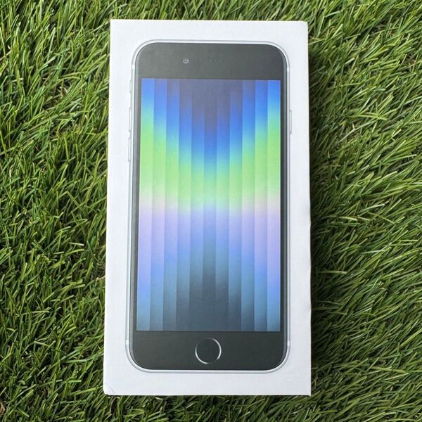 【極美品】iPhone SE 第三世代 SIMフリー 64GB Starlight