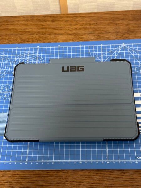 UAG 11インチ iPad Air 用 METROPOLIS SE クラウドブルー UAG-RIPDA11M2-FSE-CB
