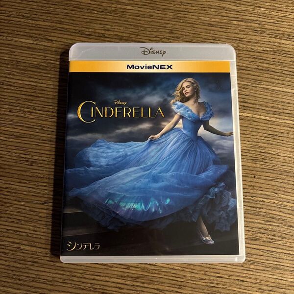 ディズニー実写版映画 シンデレラ CINDERELLA ブルーレイ