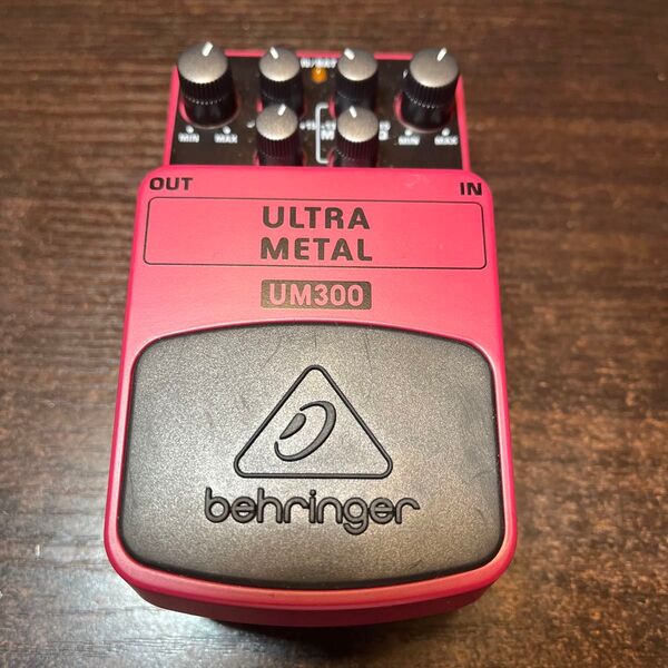 behringer ULTRA METAL UM300 ディストーション エフェクター