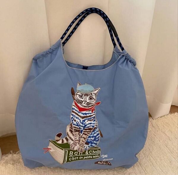 絵描き猫柄 大容量 軽量 M 猫 ブルー エコバッグ トートバッグ 水色 ライトブルー 刺繍 撥水