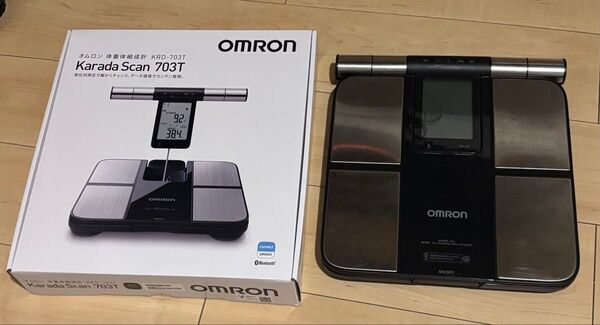 OMRON 体脂肪計・体組成計 HBF-702T