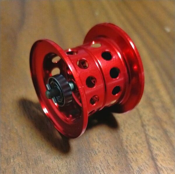KTFネオスプール 「KAHEN」 Daiwa 24スティーズ SVTW用 32φレッド 値下げ不可