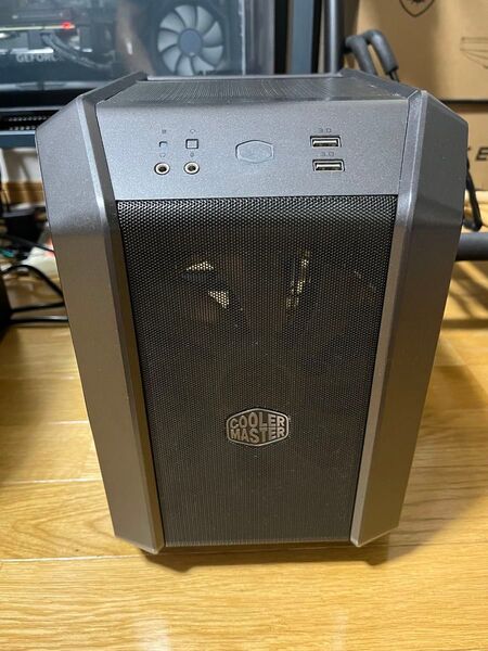 Cooler Master(クーラーマスター) MasterCase H100 Mini-ITX PCケース