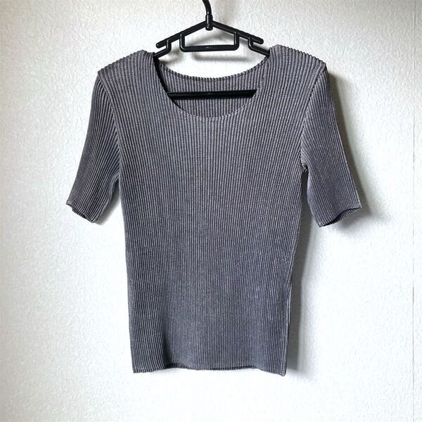 美品 SPECCHIO スペッチオ プリーツ半袖トップス