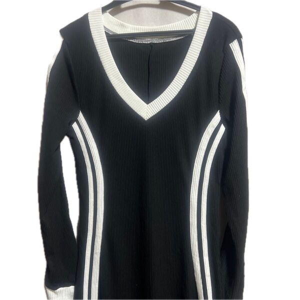 SHEIN、ロングワンピース、Vネック、長袖 、ストレッチ加工、サイズM
