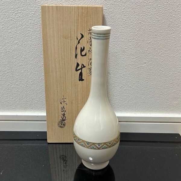 古清水花菱花入 林淡幽 茶道具 懐石道具 鵬雲斎 坐忘斎 淡々斎 而妙斎 即中斎 七事式 水屋道具 永楽 仁清 乾山 真葛 道八