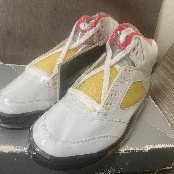 NIKE AIR JORDAN 5 1999 FIRE RED 136027-161