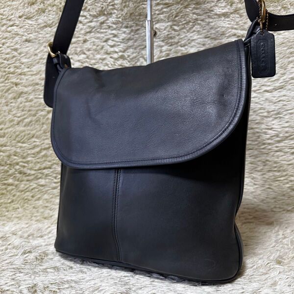 価格相談受付中 COACH オールドコーチ ショルダーバッグ 斜め掛け USA製 グラブタンレザー 紺 ネイビー メッセンジャー