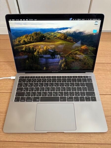 MacBook Air (Retina, 13-inch, 2018) 8GBメモリ/256GB SSD スペースグレー