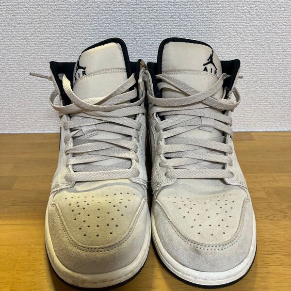 NIKE AIR JORDAN 1 MID ベージュ 26cm ヒョウ柄 中古品