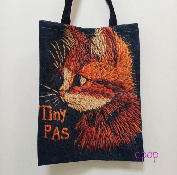 猫 大きめ 刺繍風バッグ 手提げ キジトラ 猫雑貨