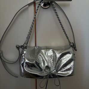 6590円購入 新品未使用 ZARA ショルダーバッグ