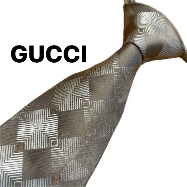 【未使用品】グッチ GUCCI ネクタイ Gマーク ブランドネクタイ シルクネクタイ ハイブランド 結婚式 二次会 パーティー