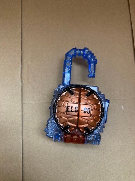 DXマツボックリエナジーロックシード 仮面ライダー鎧武