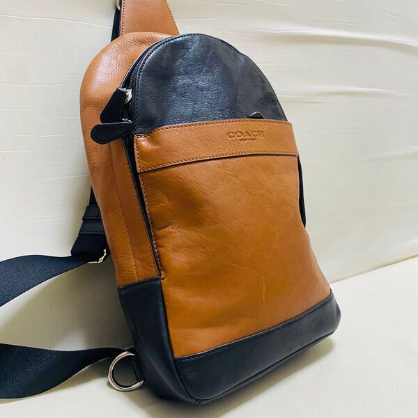 COACH コーチ メンズ ボディバッグ レザー ブラウン ブラック 斜め掛け 本革