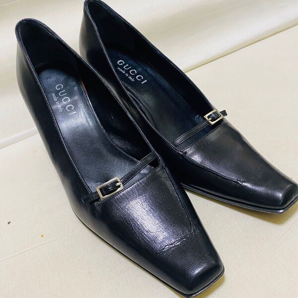 GUCCI グッチ パンプス 23cm ブラック 黒 レザー ベルトデザイン