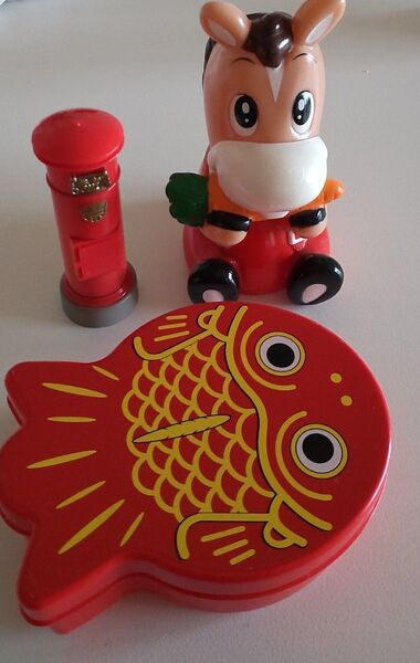 昭和レトロ ソフビ馬の貯金箱&金魚小物入れ