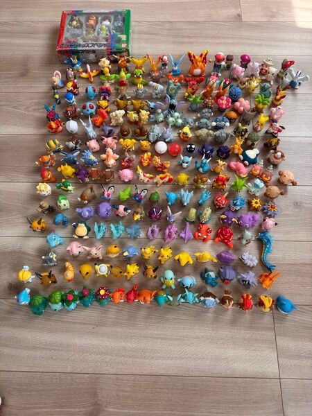 ポケモン ソフビ人形 220体 まとめ売り 指人形 ポケットモンスター 初期 ポケモンキッズ ポケモンフィギュア